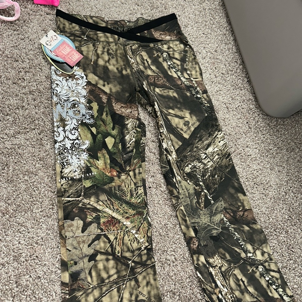 GIRLS WITH GUNS — limited edition RARE leggings GWG